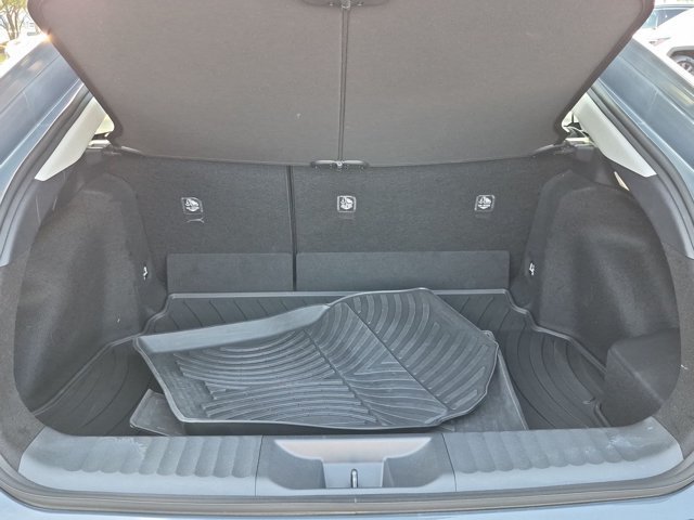 Certified 2026 Toyota Prius LE FWD image 17