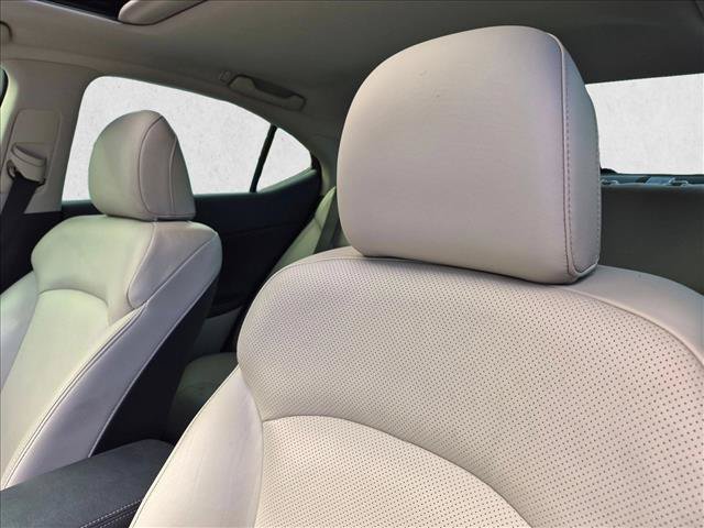 Used 2013 Lexus IS 250 w/ Premium Pkg Value Edition RWD image 4