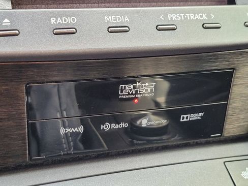 Used 2015 Lexus RC 350 w/ Luxury Package image 18