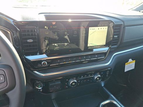 New 2026 GMC Sierra 1500 SLT w/ SLT Premium Package image 8