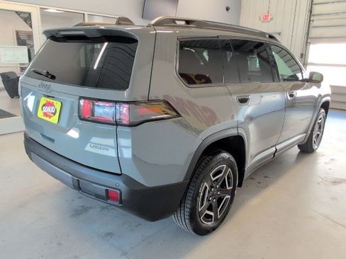 New 2026 Jeep Cherokee Laredo AWD/4WD image 5