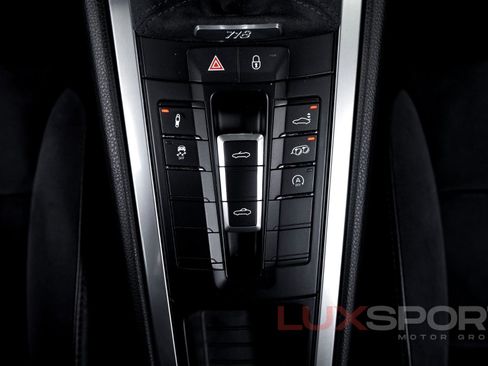 Used 2018 Porsche 718 Boxster GTS image 45