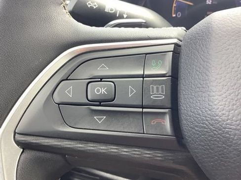 Certified 2023 Jeep Grand Cherokee L Altitude AWD/4WD image 34