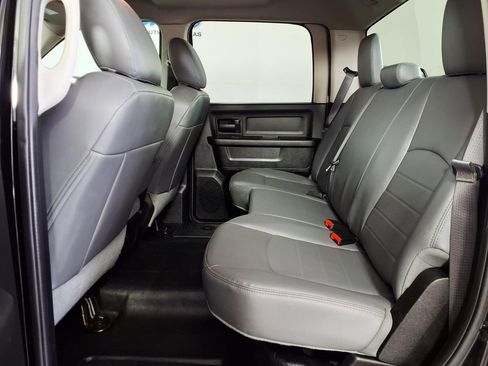 Used 2019 RAM 1500 Tradesman RWD image 11