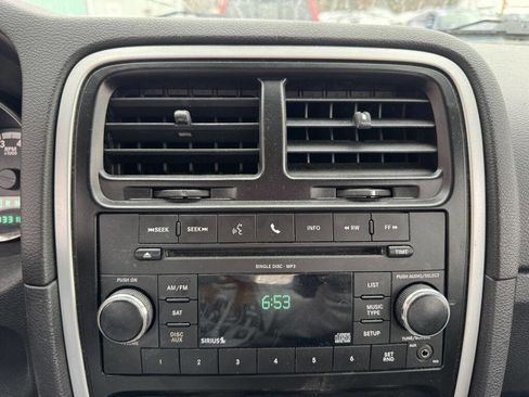 Used 2011 Dodge Caliber Mainstreet image 15