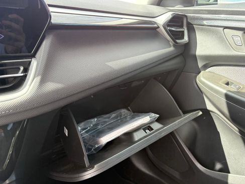 Used 2025 Chevrolet TrailBlazer LT image 23