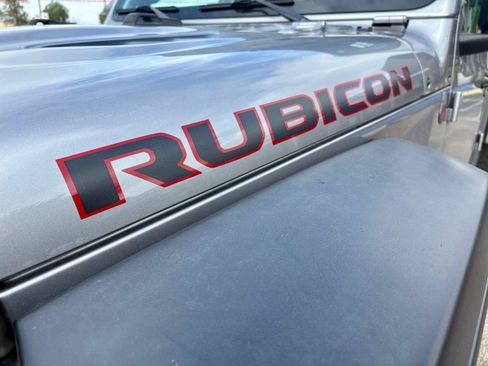 Used 2020 Jeep Gladiator Rubicon AWD/4WD image 14