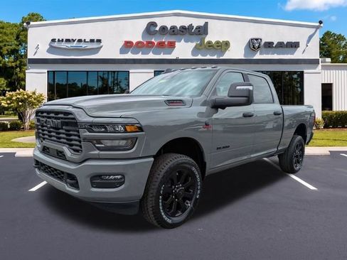 New 2026 RAM 2500 Big Horn AWD/4WD image 8