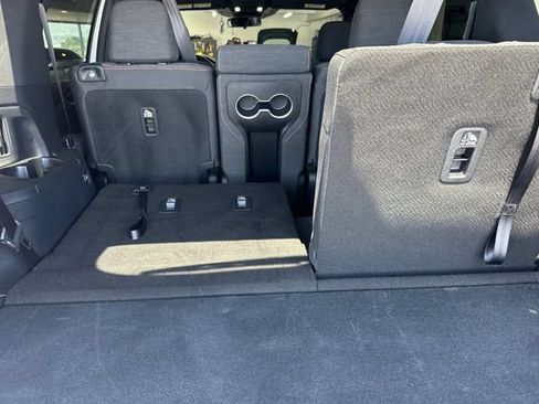Used 2025 Honda Pilot Sport image 18