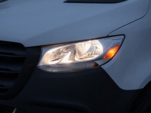 New 2026 Mercedes-Benz Sprinter 2500 image 9