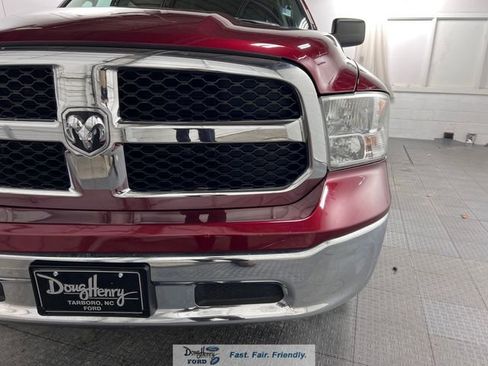 Used 2021 RAM 1500 Classic SLT image 11