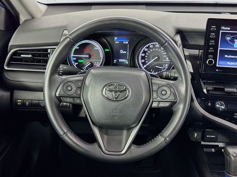 Used 2023 Toyota Camry SE image 30