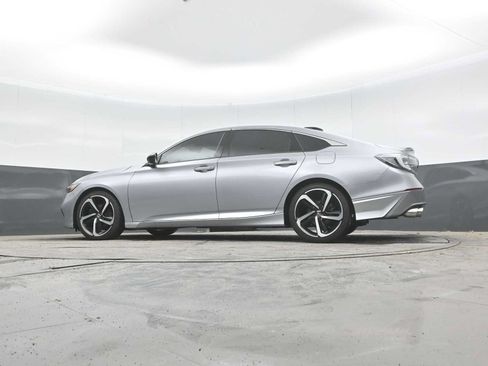 Used 2020 Honda Accord Sport image 24