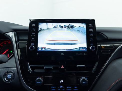 Used 2023 Toyota Camry XSE image 17