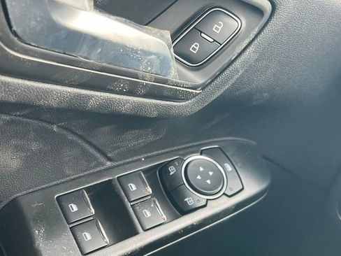 New 2026 Ford Escape SE image 25