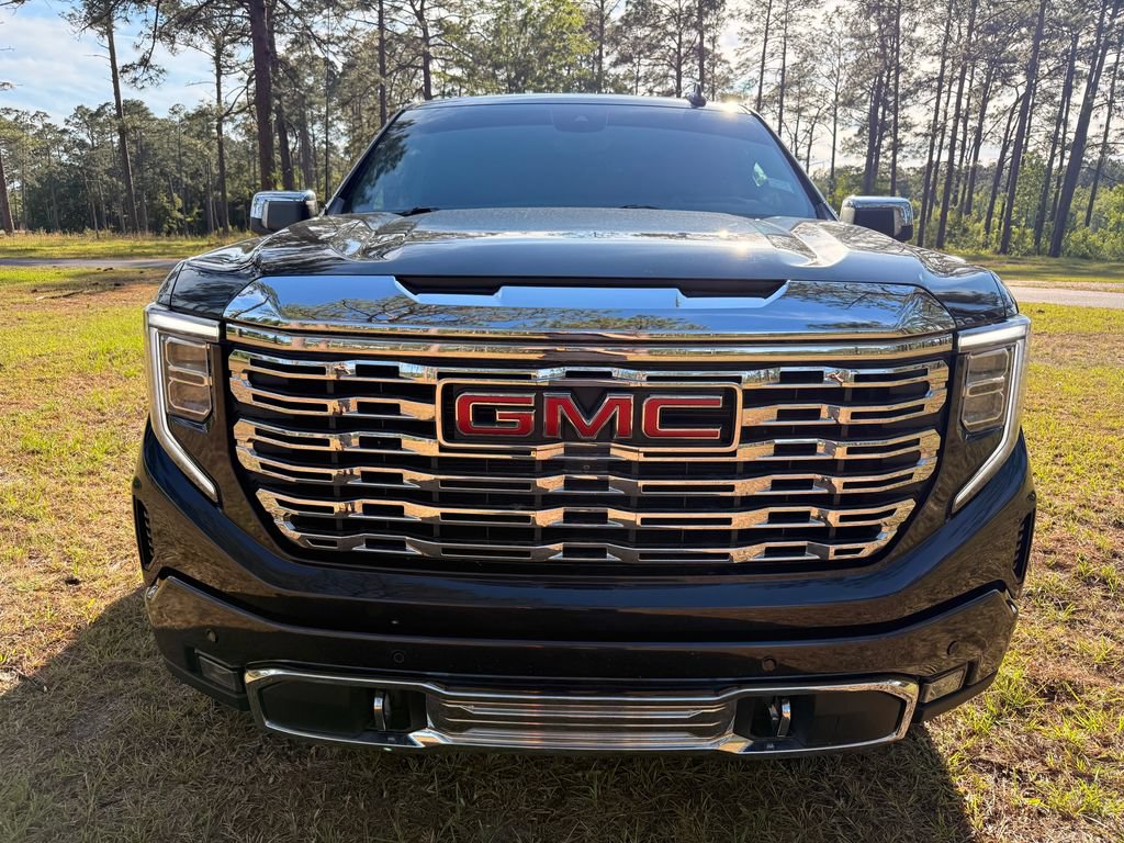 Used 2022 GMC Sierra 1500 Denali w/ Denali Reserve Package AWD/4WD image 14