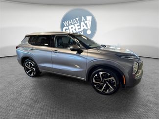 Used 2022 Mitsubishi Outlander SEL video 1