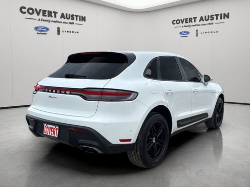 Used 2024 Porsche Macan w/ Premium Plus Package AWD/4WD image 5