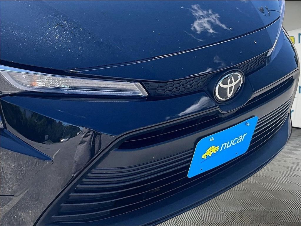 Used 2025 Toyota Corolla LE FWD image 32