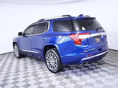 Used 2023 GMC Acadia Denali w/ Denali Ultimate Package image 6
