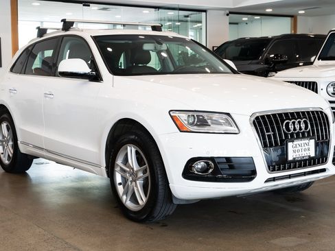 Used 2015 Audi Q5 2.0T Premium Plus w/ Technology Package AWD/4WD image 3