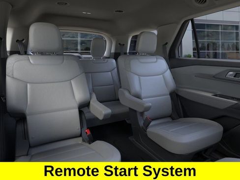 New 2026 Ford Explorer Active w/ Active Comfort Package AWD/4WD image 12