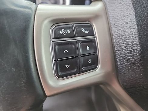 Used 2015 RAM 2500 Laramie w/ Convenience Group AWD/4WD image 10