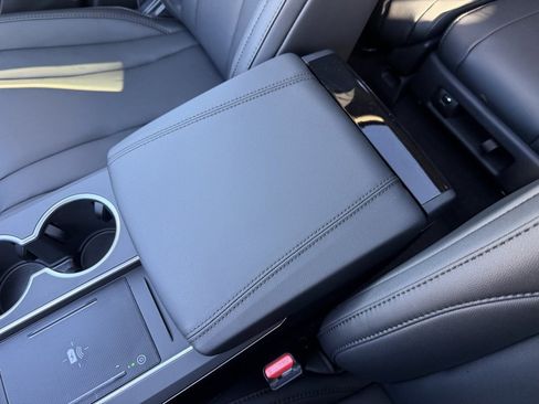 New 2026 Acura MDX Base image 25