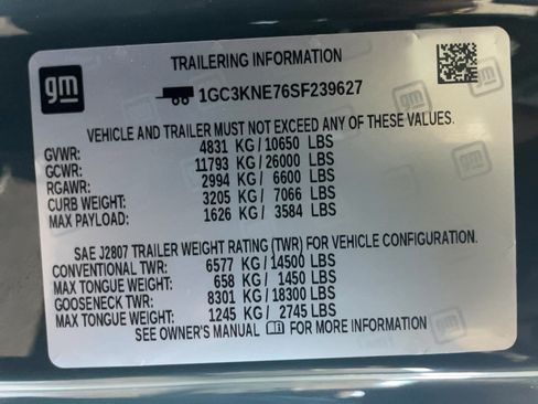 Used 2025 Chevrolet Silverado 2500 LT AWD/4WD image 9