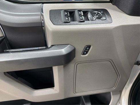 Used 2018 Ford F150 XLT w/ Equipment Group 302A Luxury image 26