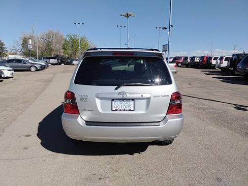 Used 2004 Toyota Highlander Limited image 5