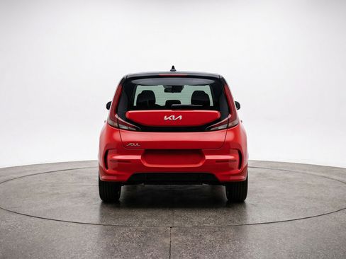 Used 2025 Kia Soul LX w/ LX Technology Package image 7