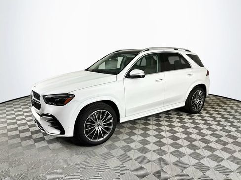 New 2026 Mercedes-Benz GLE 450 4MATIC image 3