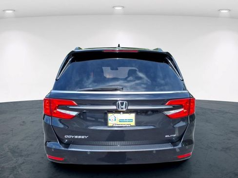 Used 2023 Honda Odyssey Elite image 10