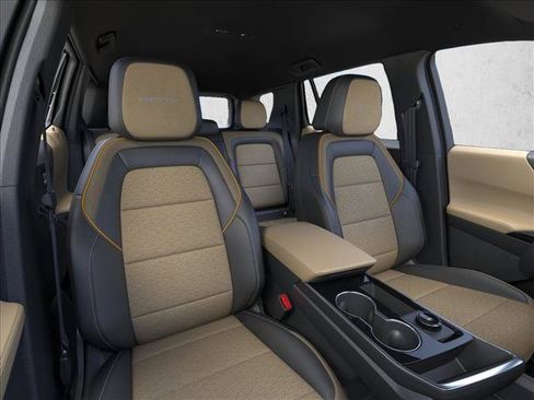 New 2026 Chevrolet Equinox ACTIV AWD/4WD image 16