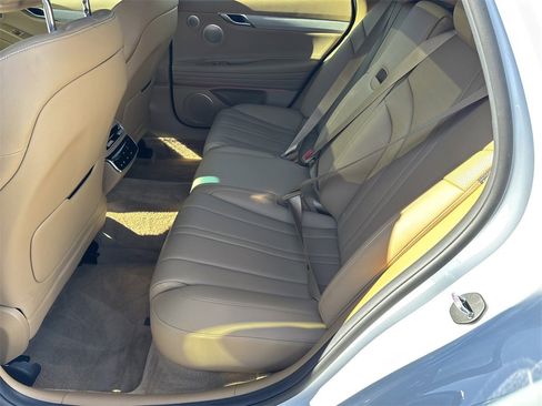 Used 2025 Genesis G80 2.5T Advanced image 20