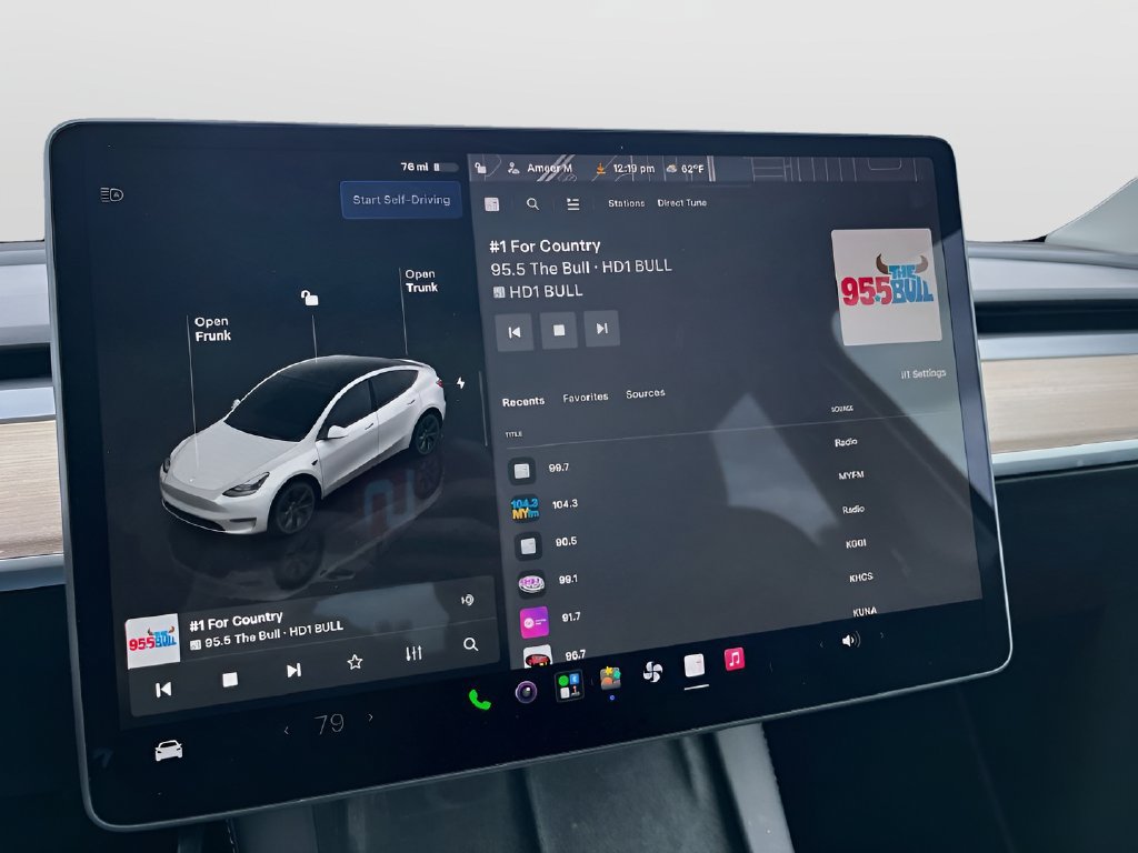 Used 2024 Tesla Model Y Long Range RWD image 15