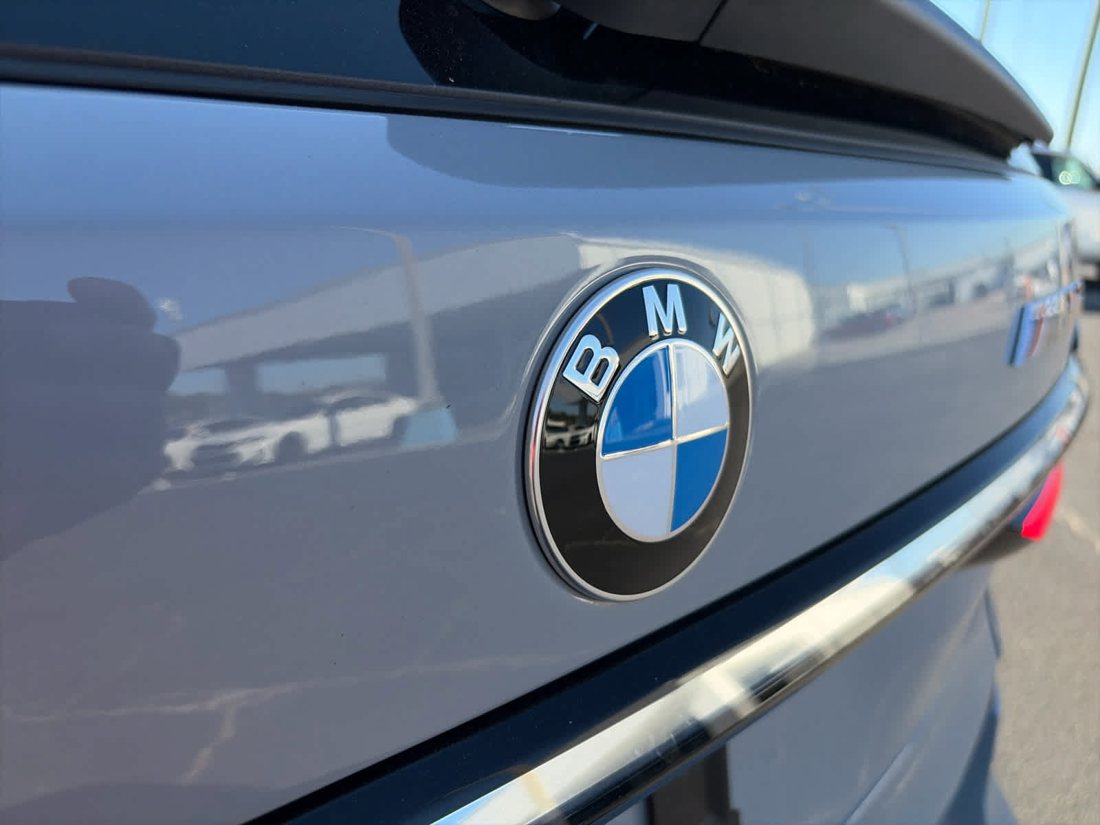 Used 2027 BMW X7 M60i AWD/4WD image 4