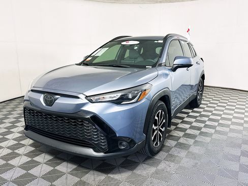 Used 2024 Toyota Corolla Cross AWD Hybrid image 7