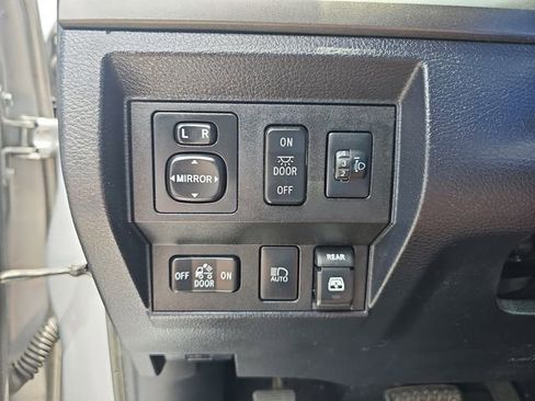 Used 2018 Toyota Tundra 1794 Edition AWD/4WD image 24