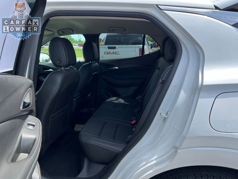 Used 2025 Buick Encore GX Avenir w/ Avenir Technology Package FWD image 21