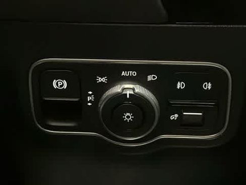 Certified 2026 Mercedes-Benz GLA 250 4MATIC image 14