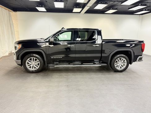 Used 2020 GMC Sierra 1500 SLT w/ SLT Premium Plus Package image 2