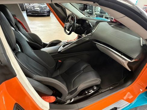 Used 2024 Chevrolet Corvette Stingray Premium Conv w/ 3LT image 45