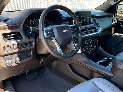 Used 2021 Chevrolet Tahoe LT image 16