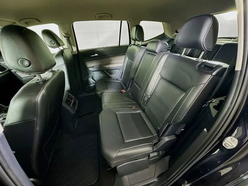 Used 2022 Volkswagen Atlas SE image 24