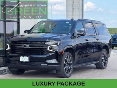 Used 2022 Chevrolet Suburban RST w/ Luxury Package