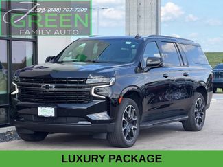 Used 2022 Chevrolet Suburban RST w/ Luxury Package AWD/4WD video 1