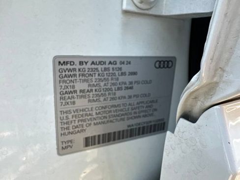 Used 2024 Audi Q3 2.0T Premium AWD/4WD image 4