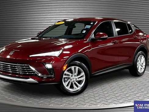 Certified 2025 Buick Envista Preferred w/ Convenience I Package image 1